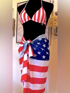 🇺🇸 Patriotic Cover Up Wrap 🇺🇸